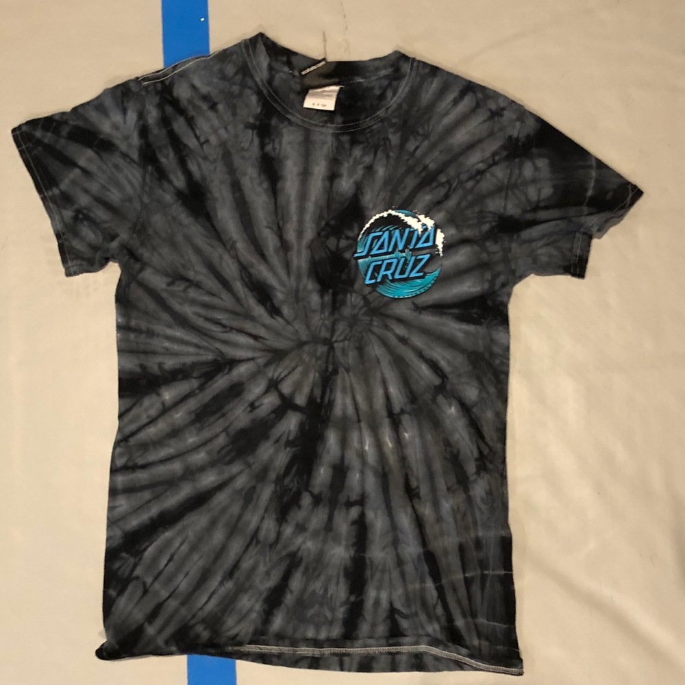 Black tie dye Santa Cruz shirt UNISEX